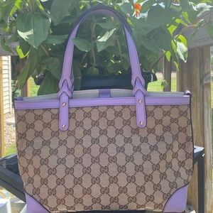 Gucci tote